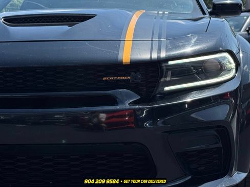 Used 2022 Dodge Charger Scat Pack RWD image 12