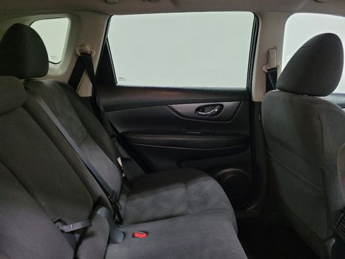 Used 2016 Nissan Rogue SV AWD/4WD image 19