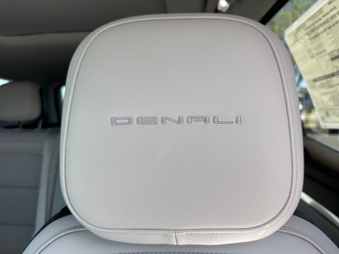 New 2026 GMC Terrain Denali w/ LPO, Floor Liner Package image 15