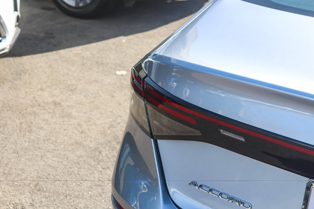 Used 2023 Honda Accord EX image 8