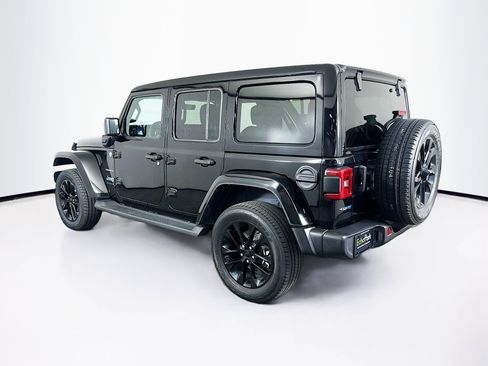 Used 2023 Jeep Wrangler Sahara image 5