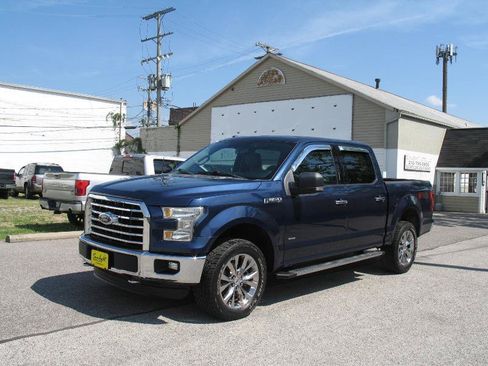 Used 2016 Ford F150 XLT w/ Equipment Group 302A Luxury AWD/4WD image 3