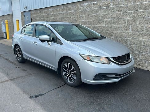 Used 2014 Honda Civic EX image 3