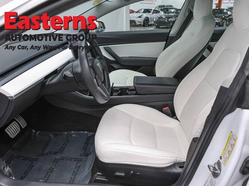 Used 2019 Tesla Model 3 Performance AWD/4WD image 14
