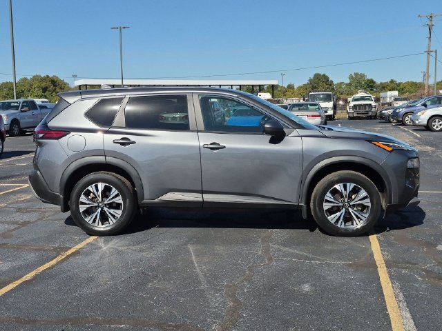 Used 2023 Nissan Rogue SV AWD/4WD image 9