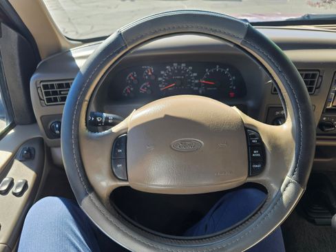 Used 2000 Ford F250 4x4 SuperCab Super Duty image 11