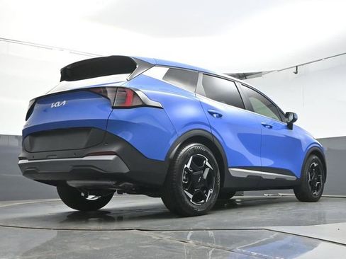 Used 2026 Kia Sportage EX FWD image 42