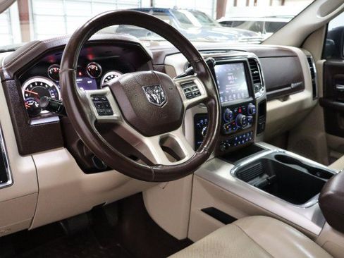 Used 2016 RAM 2500 Laramie AWD/4WD image 31