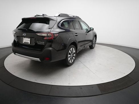 Used 2024 Subaru Outback Touring XT image 38