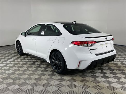 New 2026 Toyota Corolla SE w/ SE Package image 5
