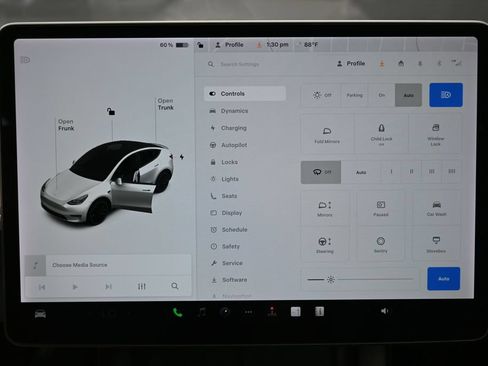 Used 2021 Tesla Model Y Performance AWD/4WD image 21