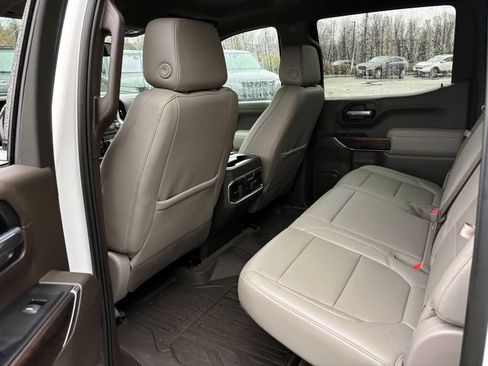 Used 2020 GMC Sierra 1500 SLT w/ SLT Premium Plus Package image 28