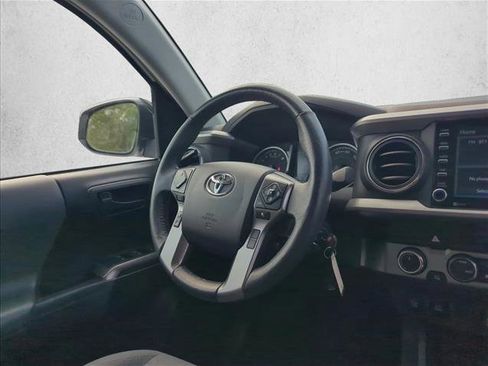 Used 2022 Toyota Tacoma SR5 image 25