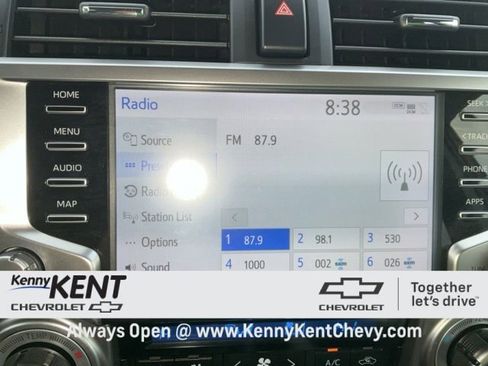 Used 2023 Toyota 4Runner Limited image 32