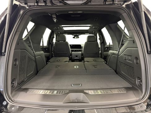 New 2026 Chevrolet Tahoe Premier w/ Sun And Tow Package AWD/4WD image 31