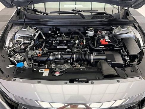 Used 2020 Honda Accord LX image 8