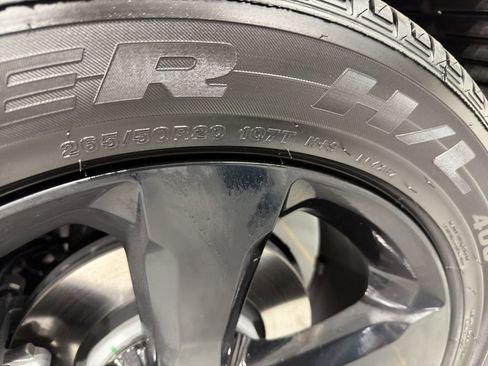 New 2025 Jeep Grand Cherokee Altitude image 15