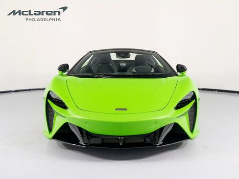 Used 2025 McLaren Artura Spider RWD image 9