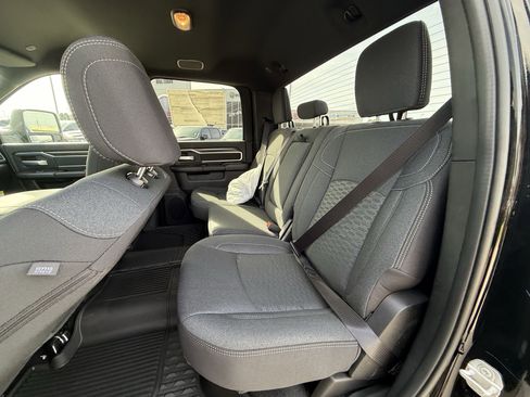 New 2026 RAM 2500 Lone Star AWD/4WD image 16