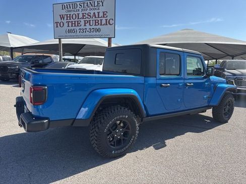 New 2026 Jeep Gladiator Willys image 6