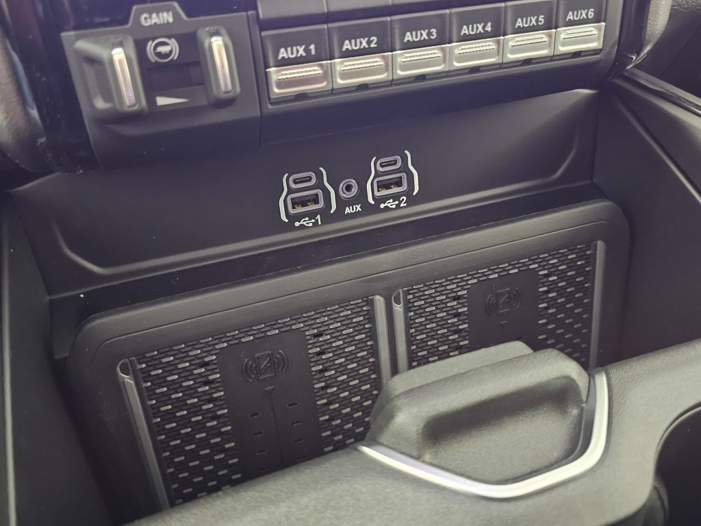 New 2026 RAM 3500 Laramie w/ Night Edition AWD/4WD image 32