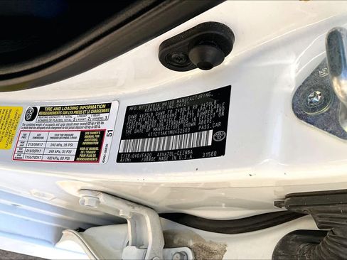 Used 2021 Toyota Camry LE image 26