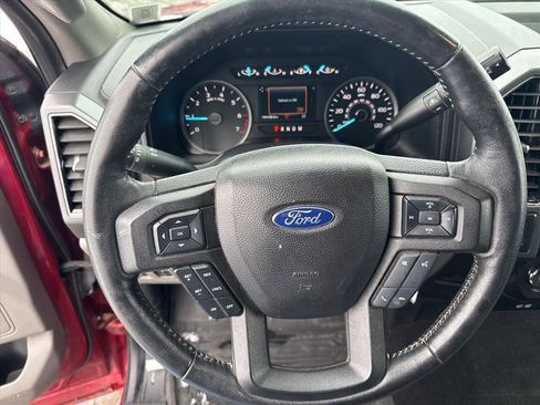 Used 2019 Ford F150 XLT w/ Equipment Group 302A Luxury image 10