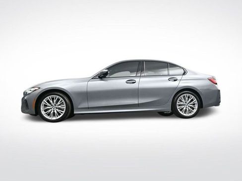 Used 2023 BMW 330i Sedan w/ Driving Assistance Package image 37