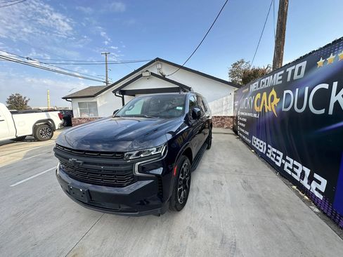 Used 2021 Chevrolet Tahoe RST w/ Luxury Package RWD image 12