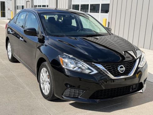 Used 2018 Nissan Sentra SV FWD image 8