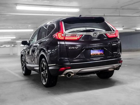 Used 2017 Honda CR-V Touring image 5