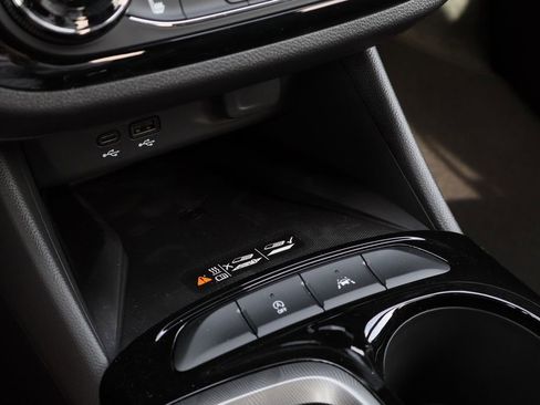 New 2026 Buick Envista Sport Touring image 12