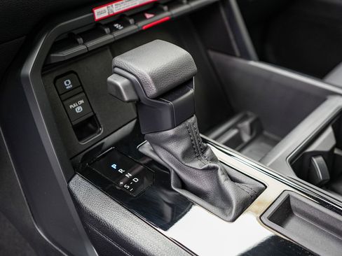 New 2026 Toyota Tundra SR image 22