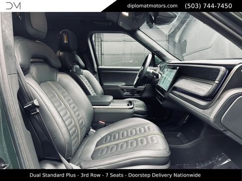 Used 2024 Rivian R1S Adventure AWD/4WD image 16