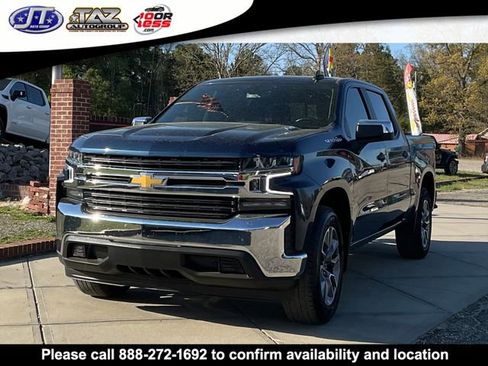 Used 2022 Chevrolet Silverado 1500 LT w/ All Star Edition Plus image 3