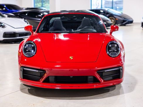 Used 2021 Porsche 911 Targa 4S Heritage Design image 11
