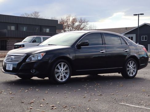 Used 2009 Toyota Avalon Limited image 11