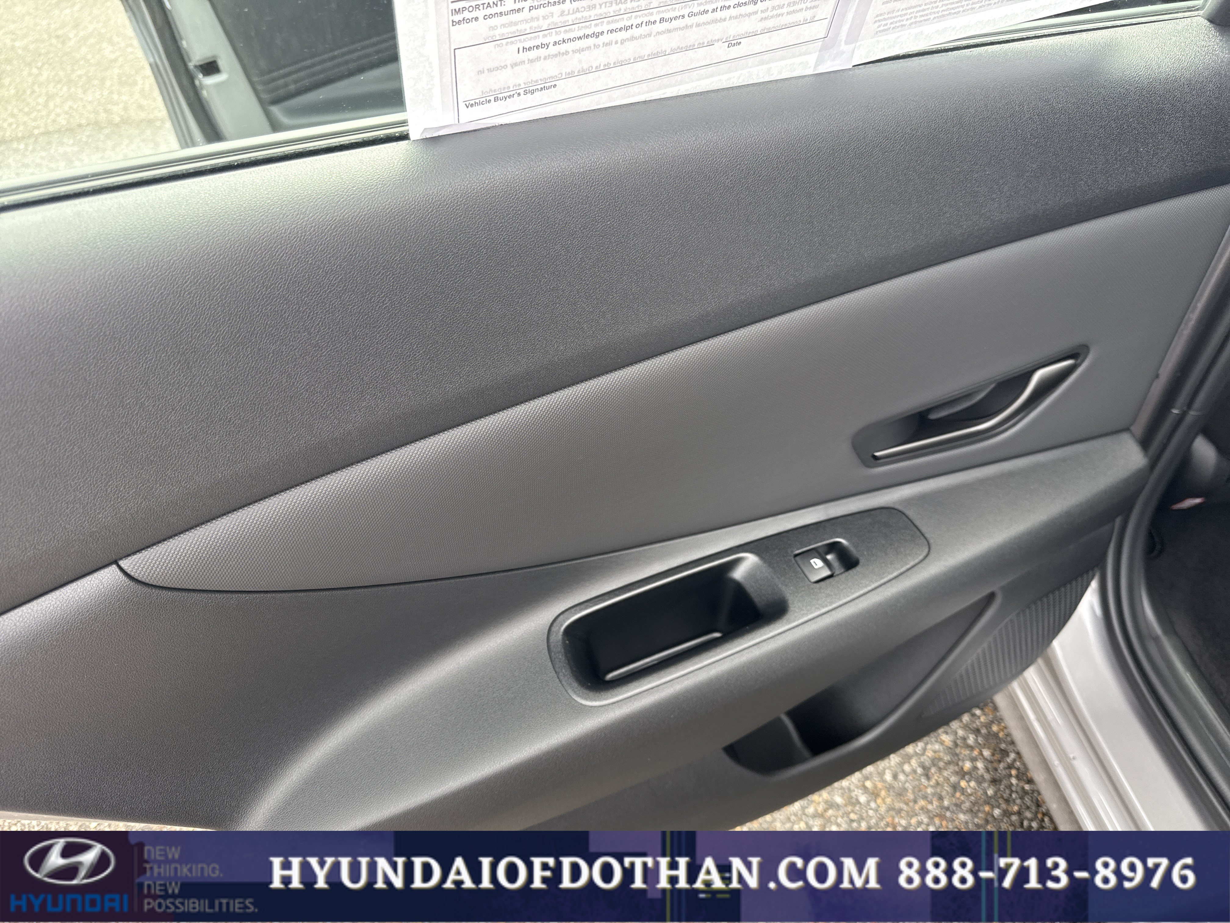 Certified 2025 Hyundai Elantra Sport FWD image 11