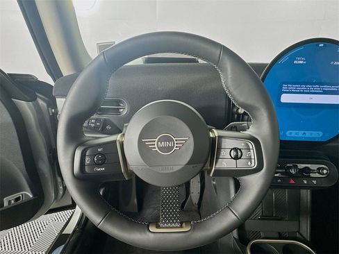 Certified 2025 MINI Cooper S image 10
