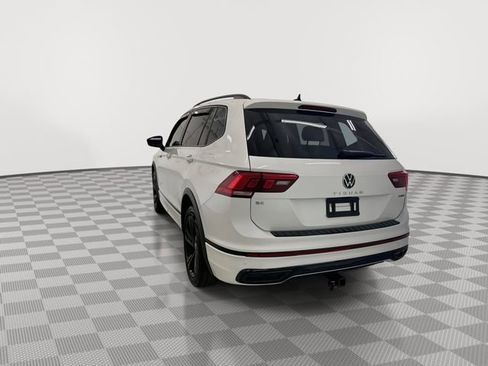 Used 2024 Volkswagen Tiguan SE R-Line AWD/4WD image 9