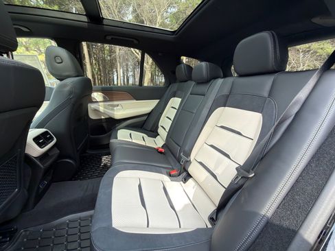 New 2026 Mercedes-Benz GLE 53 AMG 4MATIC image 14