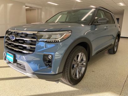 New 2026 Ford Explorer Active w/ Active Comfort Package