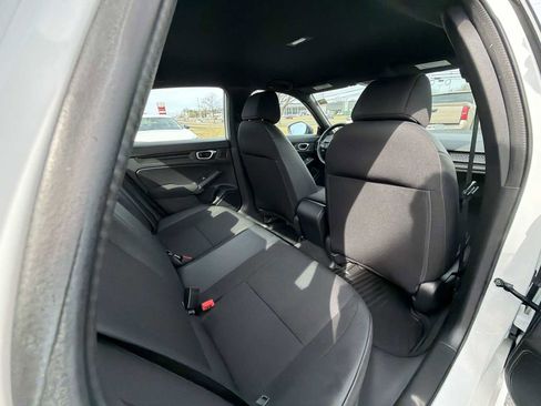 Used 2023 Honda Civic Sport image 14