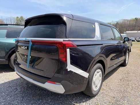 New 2026 Kia Carnival FWD image 11