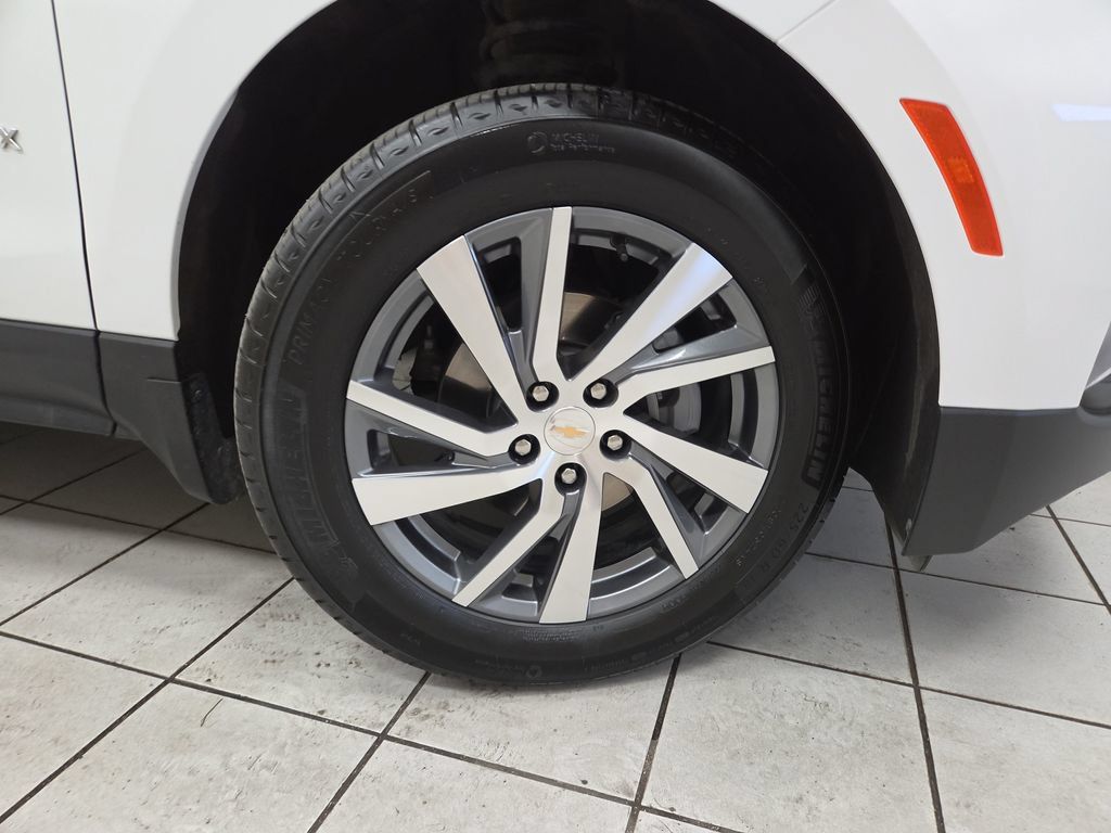 Used 2024 Chevrolet Equinox LT AWD/4WD image 8