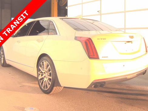 Used 2017 Cadillac CT6 Luxury image 5