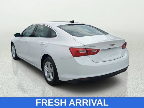 Used 2021 Chevrolet Malibu LS FWD image 5