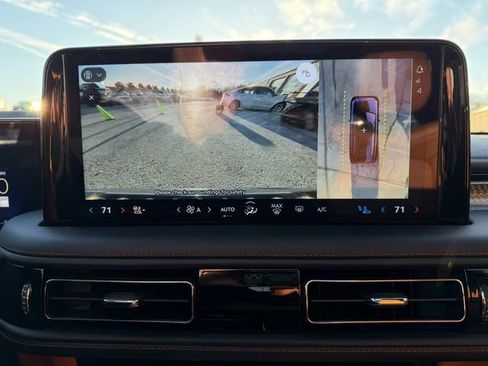 Used 2025 Lincoln Aviator Black Label image 32