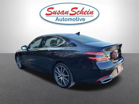 Used 2025 Genesis G70 2.5T image 22