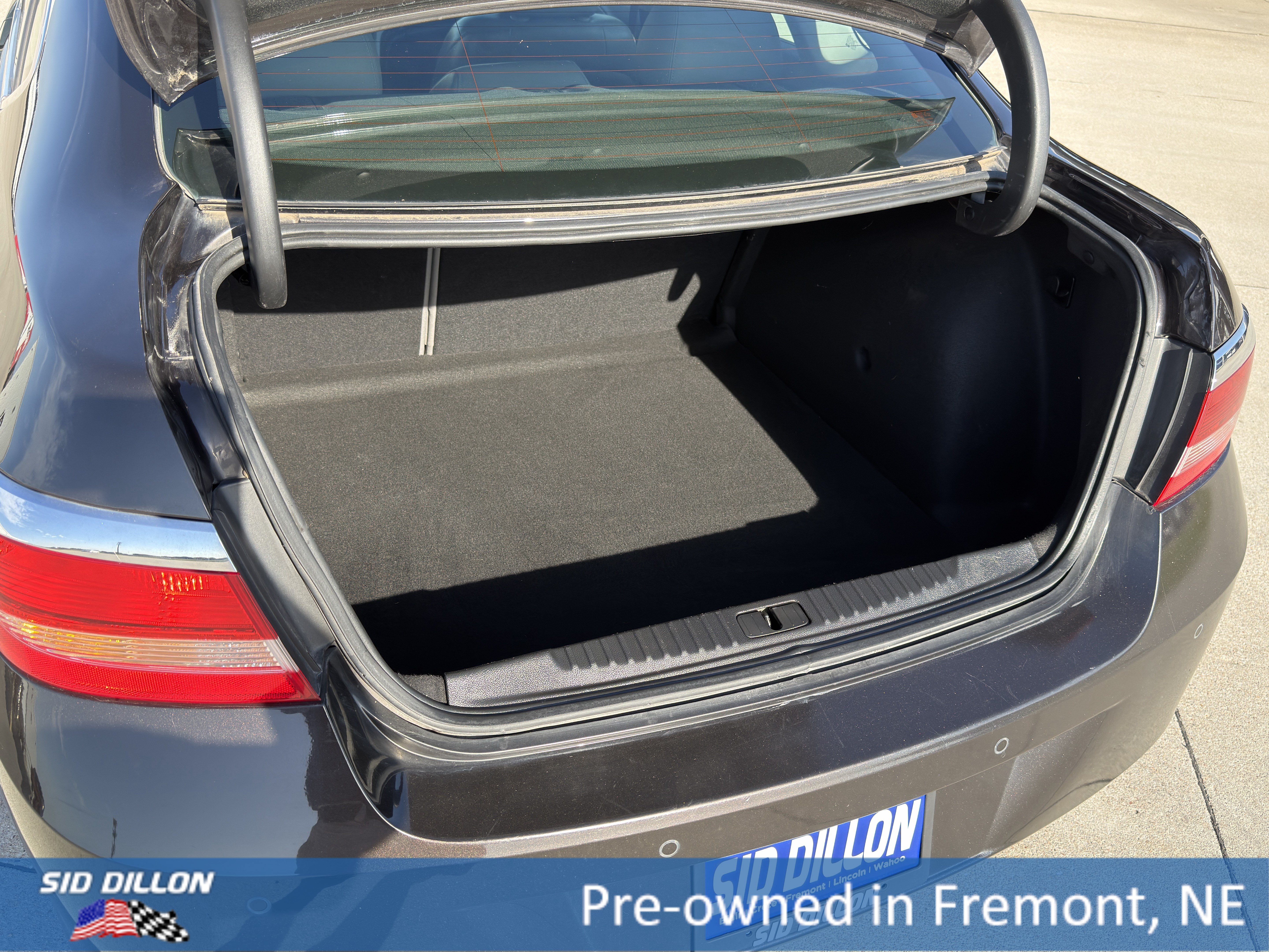 Used 2012 Buick Verano Convenience FWD image 5